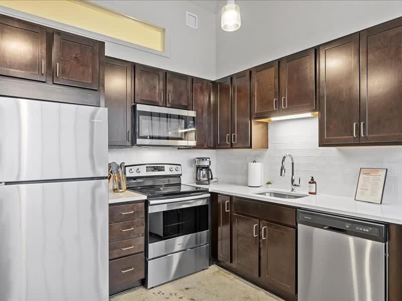 Cozysuites Stunning 1br, Downtown Apartamento