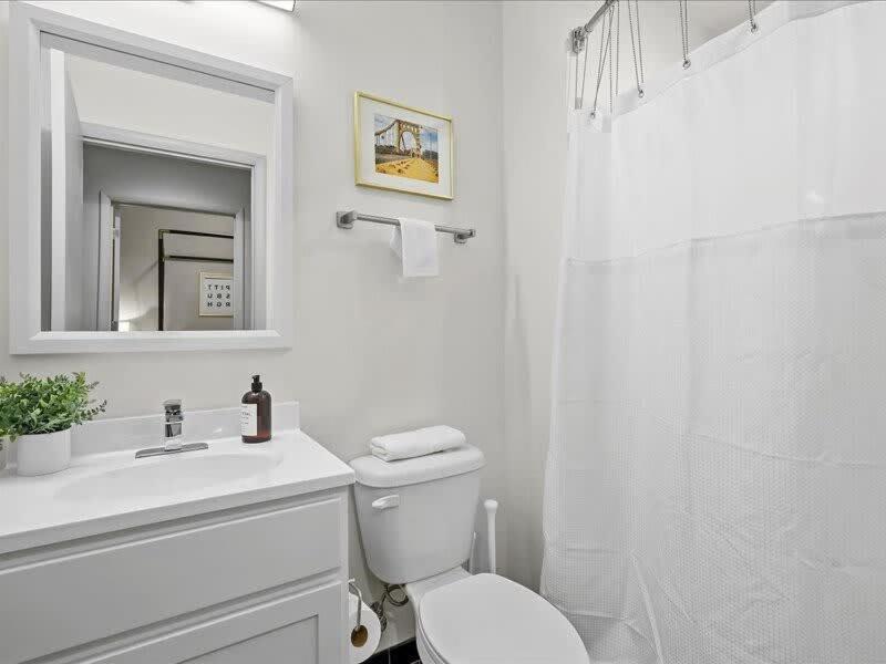Cozysuites Stunning 1br, Downtown Apartamento
